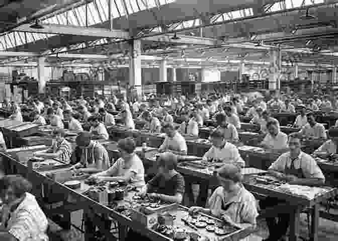 A Crowded Industrial City With People Working In Factories The Rise Of Asheville: An Exceptional History Of Community Building